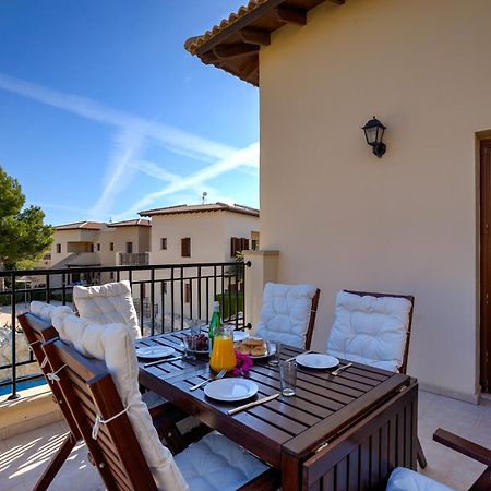 2 Bedroom Apartment Thalassa With Sea And Sunset Views, Aphrodite Hills Resort 코우클리아 외부 사진