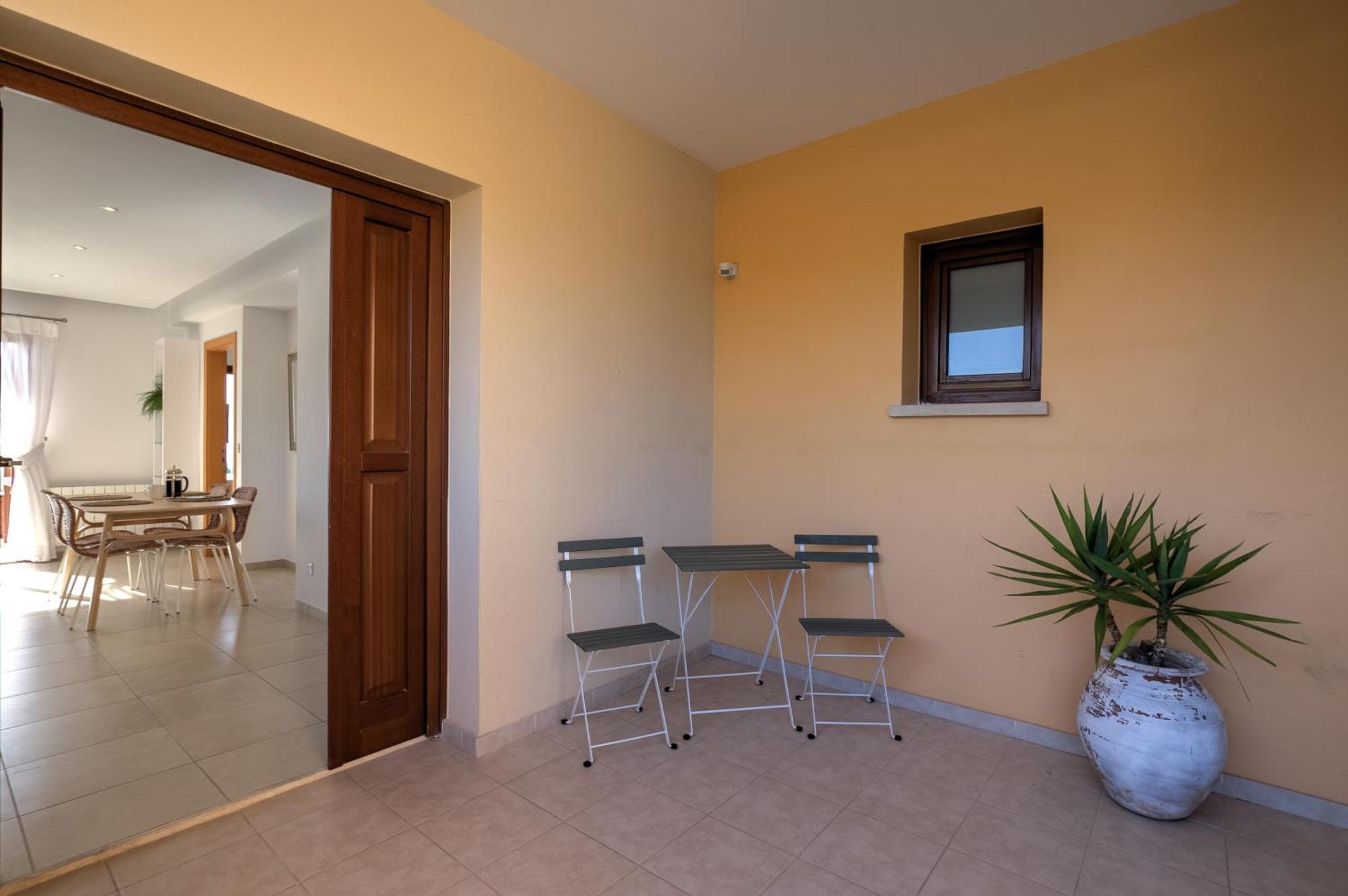 2 Bedroom Apartment Thalassa With Sea And Sunset Views, Aphrodite Hills Resort 코우클리아 외부 사진